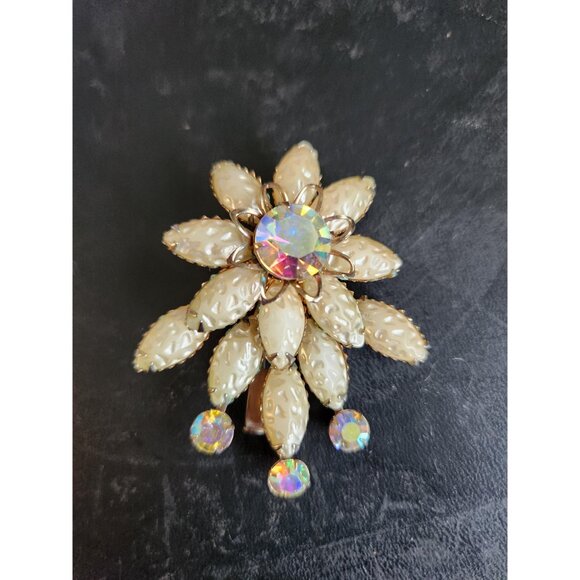 White Flower Brooch Iridescent Accent Brooch for Hat - Picture 2 of 10